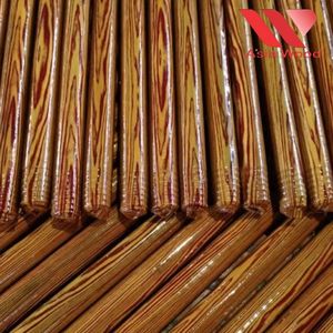 Manche de balai en bois d'eucalyptus de haute qualité avec grain PVC manteau nettoyage facile bâton de vadrouille à prix économique vendu Pack 48 50pcs sac - Product Image 3