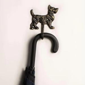 Montado en la pared de hierro fundido decoración del hogar gancho único diseño único (perro) Tema para ropa - Product Image 1