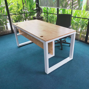 โต๊ะทำงานผู้บริหาร 80x160 ซม. ไม้ยางพารา ขาเหล็กสี่เหลี่ยม 40x80 มม. ทนทาน เฟอร์นิเจอร์สำนักงานร่วมสมัย สำหรับบ้าน ห้องนอน รุ่น BGD68040 - Product Image 5