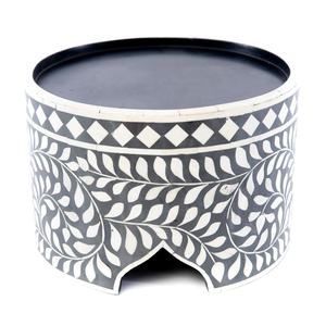 Soporte Redondo Decorativo para Servir Chocolate con Incrustaciones de Hueso Hecho a Mano para Exhibición - Product Image 1