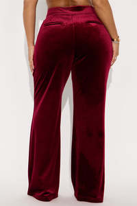 กางเกงขายาวทรงพาลาซโซผ้ากำมะหยี่สีแดงเบอร์กันดี คุณภาพสูง ผลิตในปากีสถาน สำหรับผู้หญิง เอวกลาง ดีไซน์หรูหรา เหมาะสำหรับฤดูหนาว สวมใส่สบายๆ ได้ทั้งออกกำลังกายและลำลอง - Product Image 2