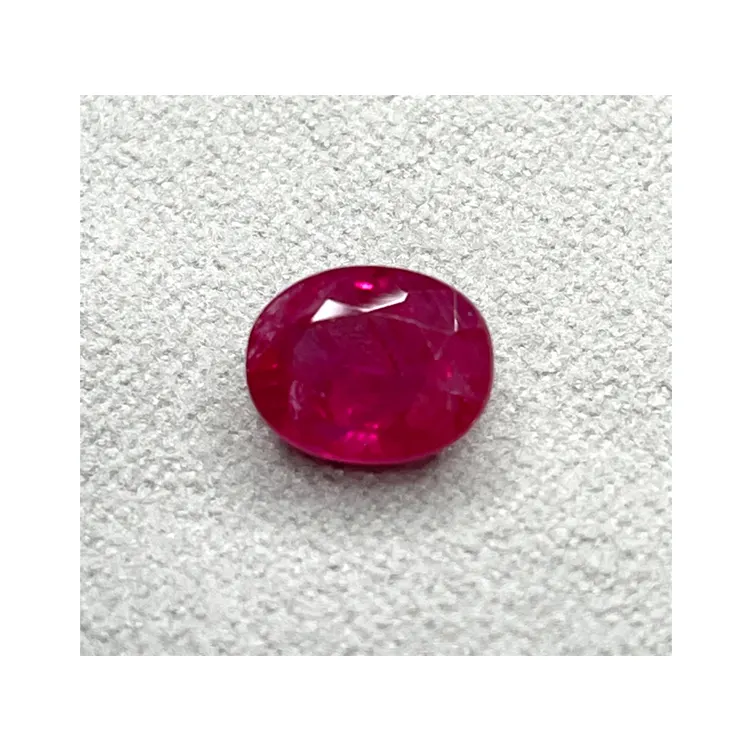 Chất Lượng Tốt 100% Tự Nhiên Màu Đỏ Hồng 2.51 Carat Oval Ruby Mozambique Đá Quý Lỏng Lẻo Cho Nhẫn Với Giá Cả Hợp Lý