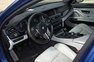 BMW M5 Competition Package d'occasion en excellent état, modèle 2016 - Product Image 1
