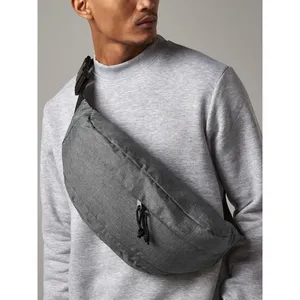 Sac de merchandising personnalisé surdimensionné à porter en bandoulière pour équipement de randonnée et sac étanche - Product Image 6