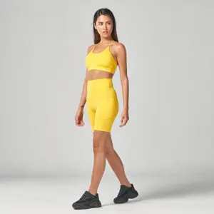 Tissu léger extensible dans les 4 sens 83% polyester recyclé et 17% Spandex Body Fit Yellow Essential 7 pouces Cycling Short - Product Image 1
