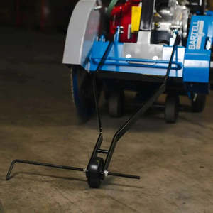 Scie à béton Bartell 18 neuve avec kit d'arrosage pour l'industrie de la construction, dotée d'un moteur et de composants essentiels - Product Image 1