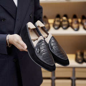 Chaussures Oxford classiques en cuir véritable pour hommes, chaussures habillées formelles à lacets. - Product Image 4