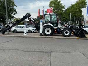 Chargeuse-pelleteuse Hidromek 102B Supra d'occasion de haute qualité à vendre à bas prix - Product Image 3