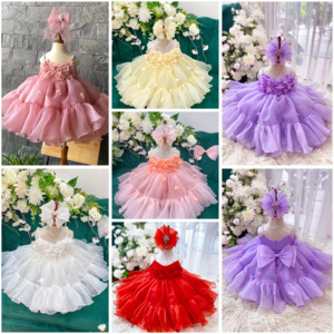 Robe de soirée princesse pour bébés filles, style ODM, fabriquée au Vietnam, prix compétitif, deux bretelles, fleurs perlées, évasée, longueur genou - Product Image 2