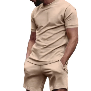 Nouvelles tendances pour hommes manches courtes vêtements d'été ensembles de survêtements imprimés sur mesure couleur personnalisée respirant poids léger - Product Image 1