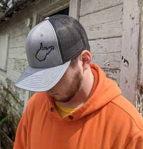 Wholesale Customized Business 6 Panels Slightly Curved Brim Trucker Hats Embroidery Outdoor Sporty Unisex 100% Cotton Twill - Product Image 6