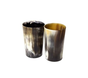 Verre à cocktail en corne minimaliste unique, écologique, capacité personnalisée, finition mate rustique, utilisation en fête à prix avantageux - Product Image 1