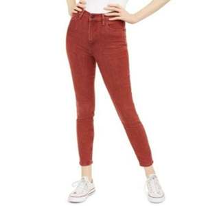 Jeans Skinny da Donna a Vita Alta Rosa Stile Celebrity, Taglia 9, Gamba Affusolata, in Denim Elasticizzato Traspirante e Lavabile - Product Image 1