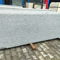 Dalles et carreaux en granit brun flammé, design traditionnel, écologiques et sûrs - Épaisseur 50 mm, garantie 5 ans, pour sols et murs extérieurs