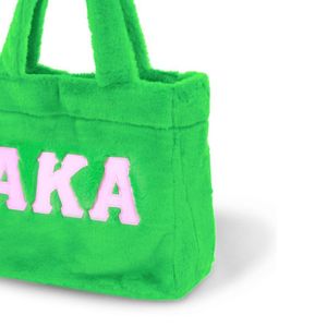 AKA borsa Tote in pelliccia di sorellanza verde con lettere ricamate rosa morbido materiale elegante accessorio collegiale per regalo di confraternita - Product Image 6