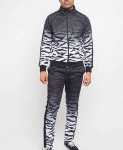 Sublimation personnalisée Desgine Logo Vintage Soleil Fade Patchwork Survêtements Pantalon de survêtement et Sweat à capuche Ensemble Survêtement Pour Hommes - Product Image 1