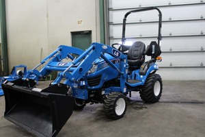 Chargeur frontal et pelle arrière pour tracteur-tondeuse LS-MT1.25, neuf, fabriqué en usine, OEM, pour usage industriel, garantie 5 ans, service après-vente - Product Image 3