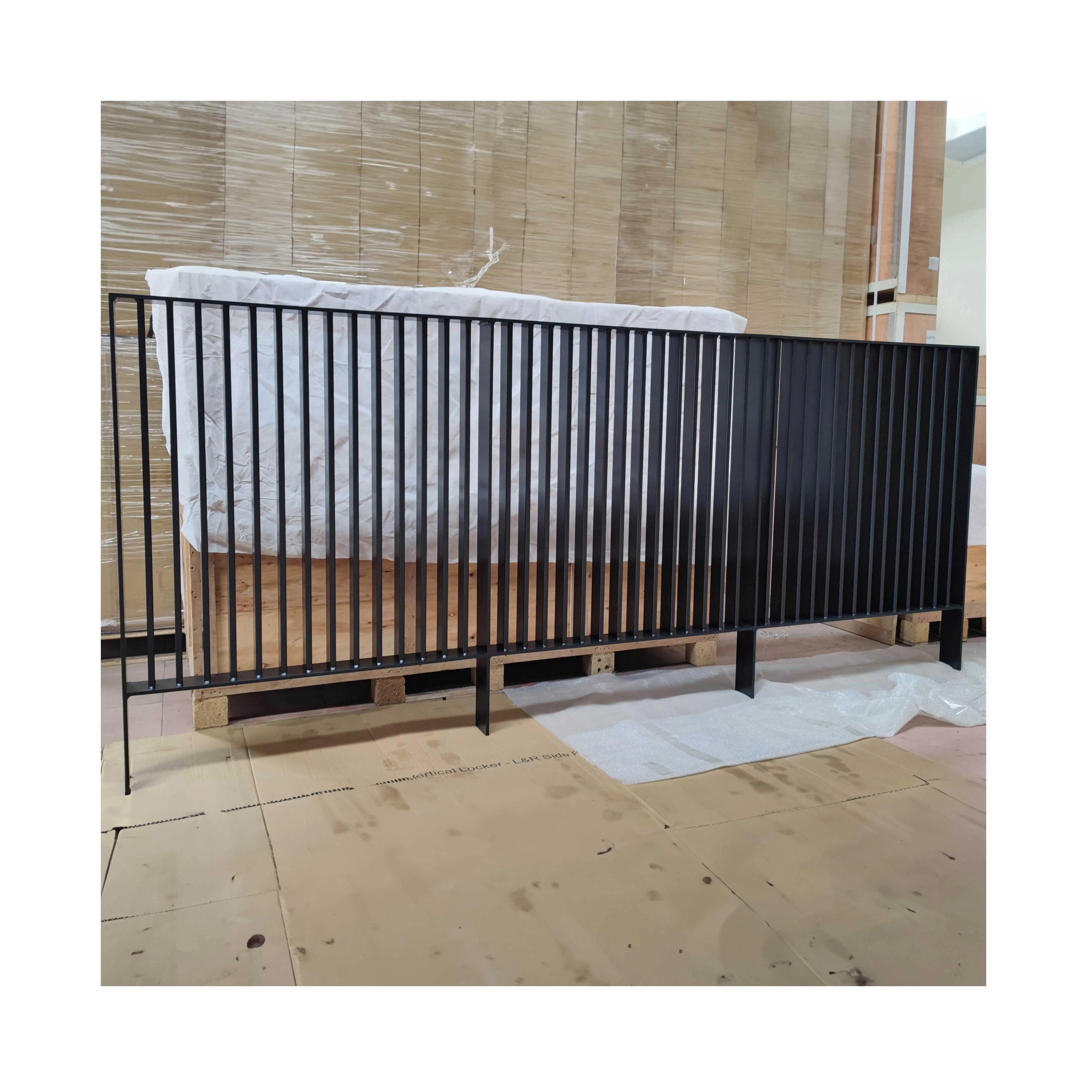 Clôtures en métal personnalisées, garde-corps, clôtures d'art en aluminium pour jardin de villa, rampes en aluminium pour cour, rampes d'escalier