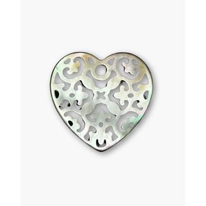 Adorno de Joyería con Filigrana de Corazón y Madreperla Negra - Product Image 3