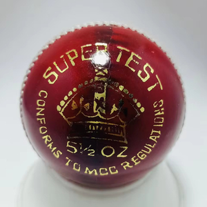 Super Test Cricket Ball Cuir 100% de qualité supérieure conçu pour les matchs nationaux et internationaux - Product Image 1