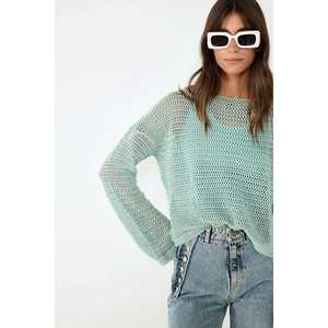 Pull en tricot doux avec détails texturés - Product Image 2