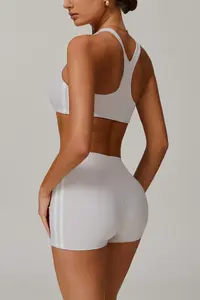 Fabriqué au Pakistan 2024 dernier design frais ensemble de Yoga vêtements de Fitness femmes Sport soutien-gorge et ensemble court - Product Image 5