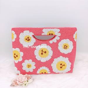 Bolso de mano con bordado de cuentas de semillas con estilo para mujer, cadenas de botones de estilo mensajero a la moda, forro de poliéster, viaje con cuentas - Product Image 4