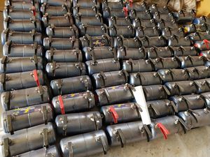 ปืนฉีดผงสีคู่ รุ่นขายดี ระยะไกล พกพาสะดวก กันน้ำ เป็นมิตรกับสิ่งแวดล้อม เหมาะสำหรับงานรับปริญญาและวันขอบคุณพระเจ้า - Product Image 5