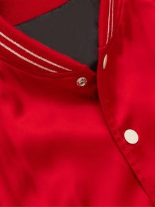 Chaqueta Varsity de Satén de Alta Calidad para Invierno, Tallas Grandes, Estilo Urbano, con Cuello Alto, Personalizable con su Logotipo, Diseño de Bloques de Color - Product Image 4