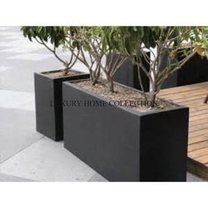 Elegant Modern Black Metal Planter with Matte Finished for Contemporary Indoor Home <b>Garden</b> Decoration and Stylish Patio Decor - Product Image 2