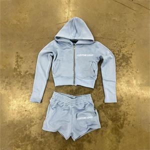 Conjunto de ropa de verano con capucha y pantalones cortos para mujer Estilo de cremallera completa Logotipo personalizado Impresión o logotipo bordado - Product Image 4