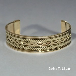 Brazalete de latón hecho a mano, ajustable, estilo Vintage, bohemio tradicional para hombres y mujeres para fiestas disponibles para pedidos a granel - Product Image 3