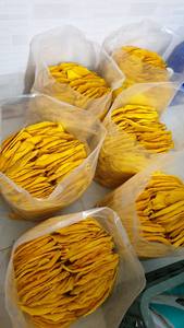 Bolsa de PE con cremallera de 500gr de mango suave seco en rodajas de VILACONIC Vietnam - Product Image 2