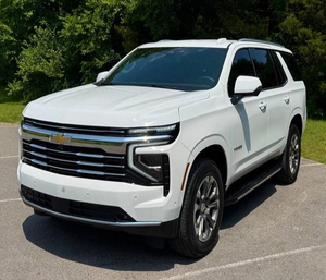 Alphard 2023 4WD Híbrido Z, Seminuevo, Volante a la Izquierda - Product Image 1