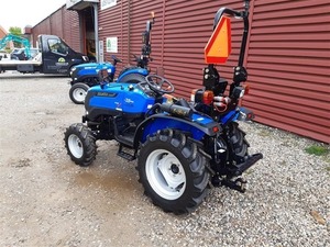 Tractor de un solo eje SOLIS 26 con motor de 55 HP y caja de cambios - Product Image 2