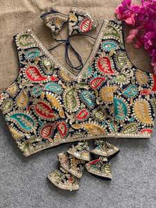 Vêtements occasionnels en soie Georgette avec chemisier de travail du Cachemire Fabricant et fournisseur de Surat au prix de gros - Product Image 3