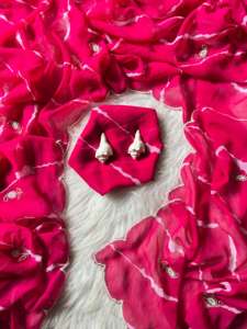 Georgette douce légère avec leheriya bandhej cool impression coupe travail manuel bordure parfaite pour toutes les occasions - Product Image 6