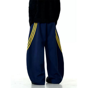 Venta al por mayor de los hombres de pierna ancha pantalones de chándal Phantom Stride 100% algodón de punto estambre ropa de calle de moda logotipo personalizado OEM - Product Image 5