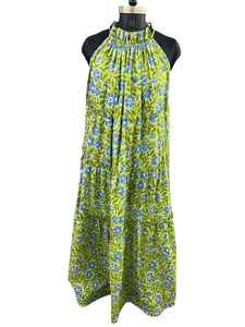 Vestido Halter Verde Escalonado con Estampado Floral Azul Hecho a Mano en Tela de Algodón de Peso Medio para Ropa Deportiva - Product Image 3