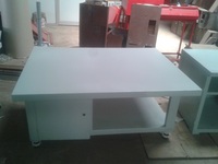 Bancs de travail du bois avec table d'inspection comportant des composants de roulement durables