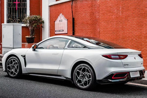 Coupé Deportivo Eléctrico Puro Usado 2024 2025, Tracción en las Cuatro Ruedas, 2 Puertas, Diseño de 4 Asientos, Transmisión Automática, Gran Autonomía, Limpio, Suministrado desde Japón - Product Image 6