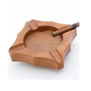 Cenicero Cuadrado de Madera Estilo Americano Único con Borde Liso, Tamaño Personalizado para Oficinas, Hogares, Restaurantes y Salones - Product Image 1