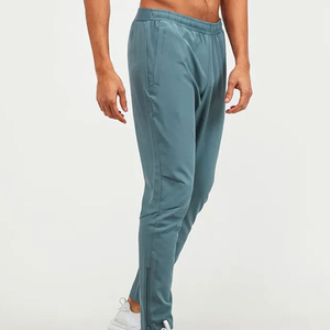 Vêtements de sport actifs Vestes et pantalons Ensembles de jogging deux pièces Survêtement en nylon coupe-vent à blocs de couleurs pour hommes Service OEM - Product Image 5