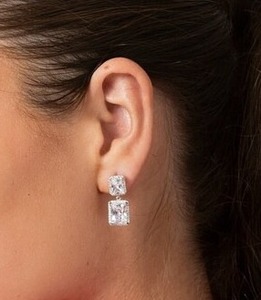 ต่างหูเพชร Moissanite ทรงสี่เหลี่ยมเงินสตาร์ลิงต่างหูสวยงามเครื่องประดับที่กําหนดเองเพชรเหลี่ยมเหลี่ยมของขวัญสําหรับผู้หญิง - Product Image 2