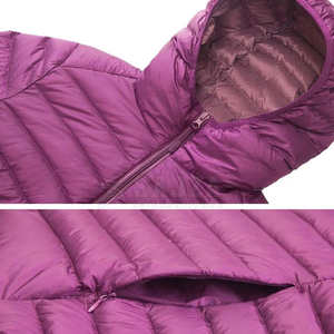 Veste matelassée élégante pour femme avec capuche et poches Vêtements d'hiver pour l'extérieur et les looks décontractés - Product Image 3