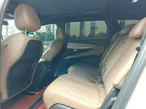 เปอโยต์ 5008 รุ่นลิมิเต็ดอิดิชั่น ปี 2023 มือสอง สภาพดี 7 ที่นั่ง เครื่องยนต์ 1.8THP 400THP Glory เกียร์อัตโนมัติ พวงมาลัยซ้าย รถเก๋งมือสอง - Product Image 5