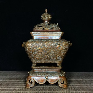 Quemador de Incienso de Latón de Diseño Rústico para Uso Doméstico y Religioso, Creando Aromaterapia con Incienso Indio 100% Natural y Duradero - Product Image 1