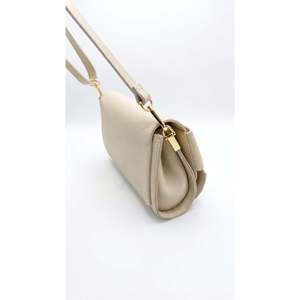 Autentica Borsa a Tracolla Strutturata in Pelle Dollaro per Donne, Made in Italy - Art. Borsa a Tracolla 26081 - Product Image 2