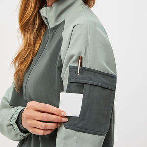 Meilleures ventes Vestes d'infirmière à manches longues Spandex Respirant Dentaire Pet Esthéticienne Uniformes Logo Personnalisé Manteaux Vestes Hôpital Gommage - Product Image 2