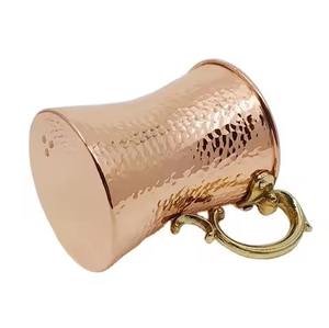 Belle tasse en cuivre apportant l'élégance de classe et le flair artistique aux moments quotidiens de café, de thé et de cocktail - Product Image 1